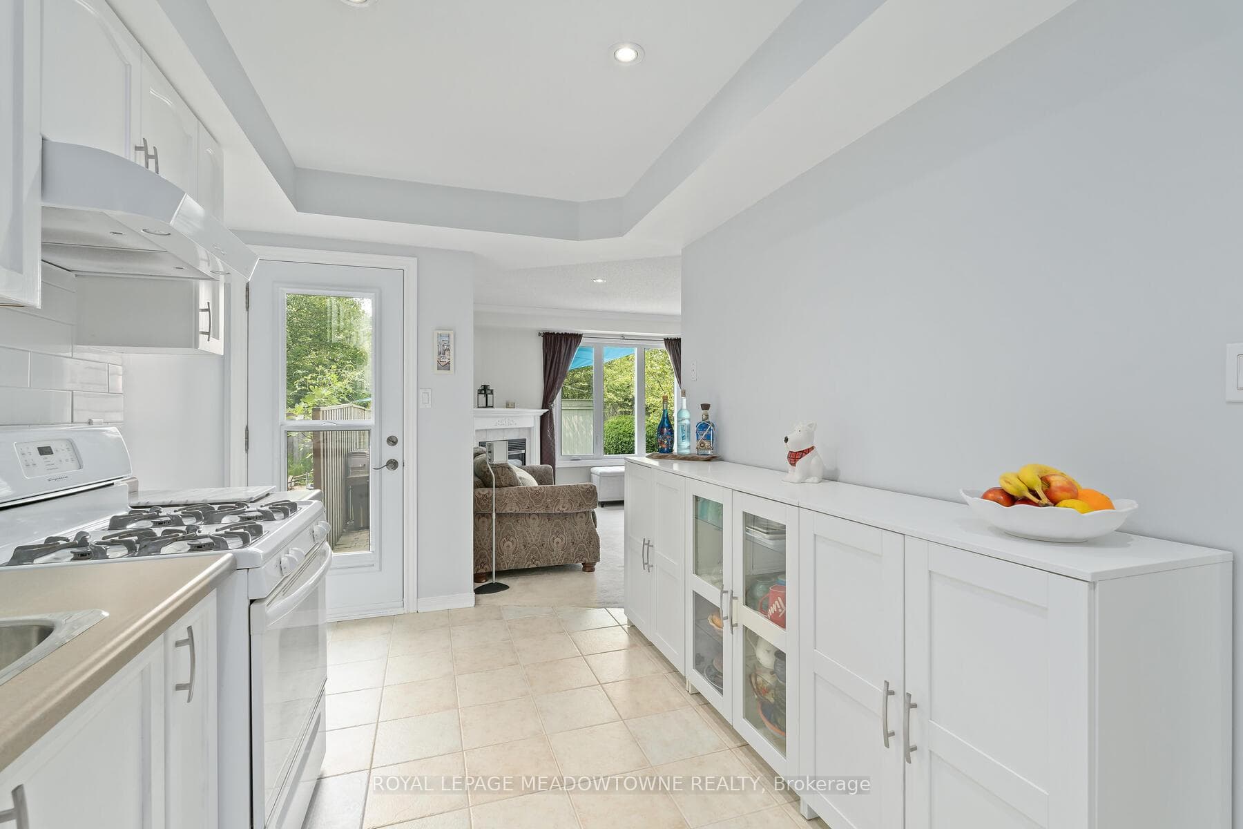 2233 Fairbairn Court photo 17