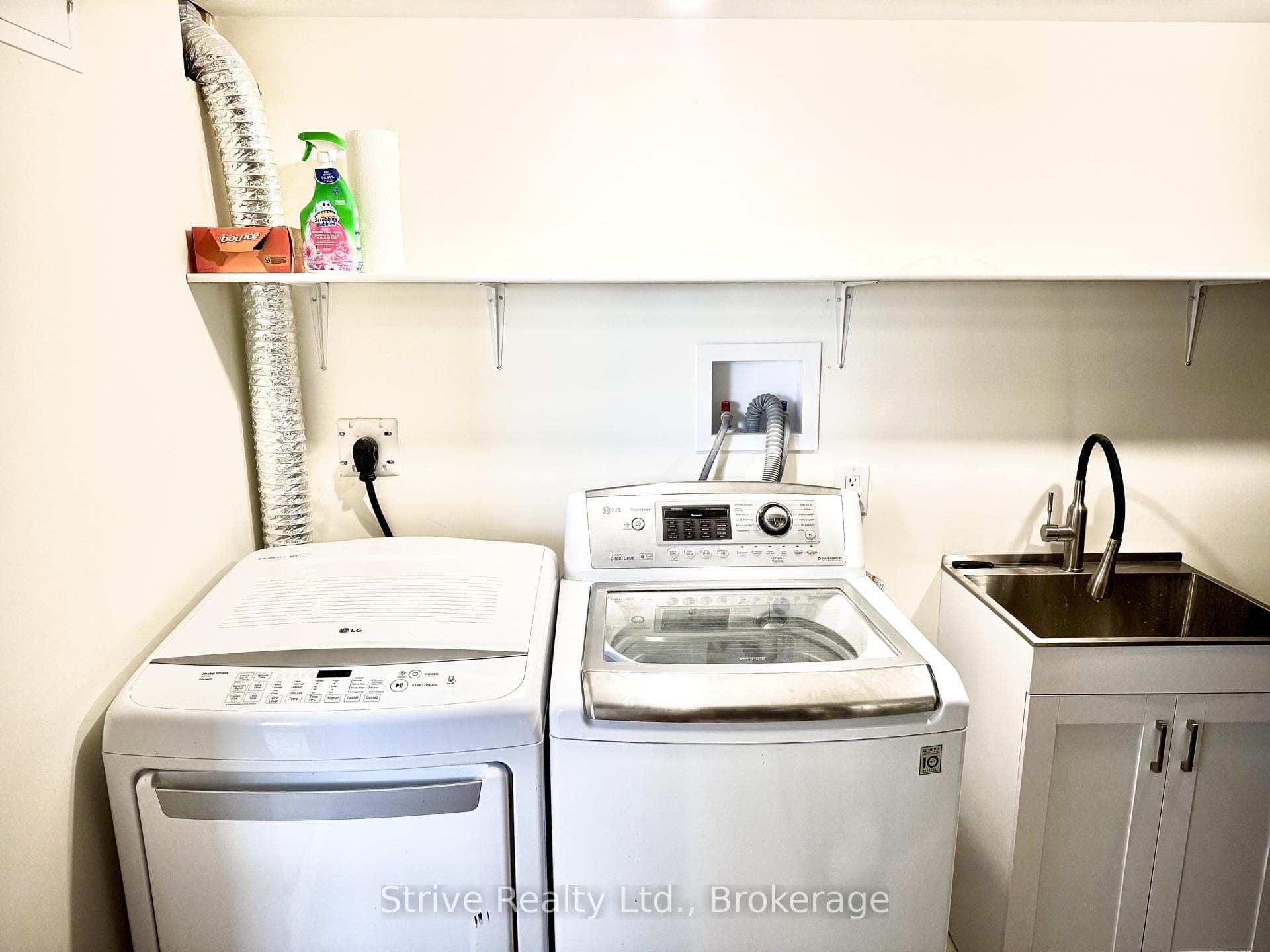 447 Harcourt Boulevard photo 11
