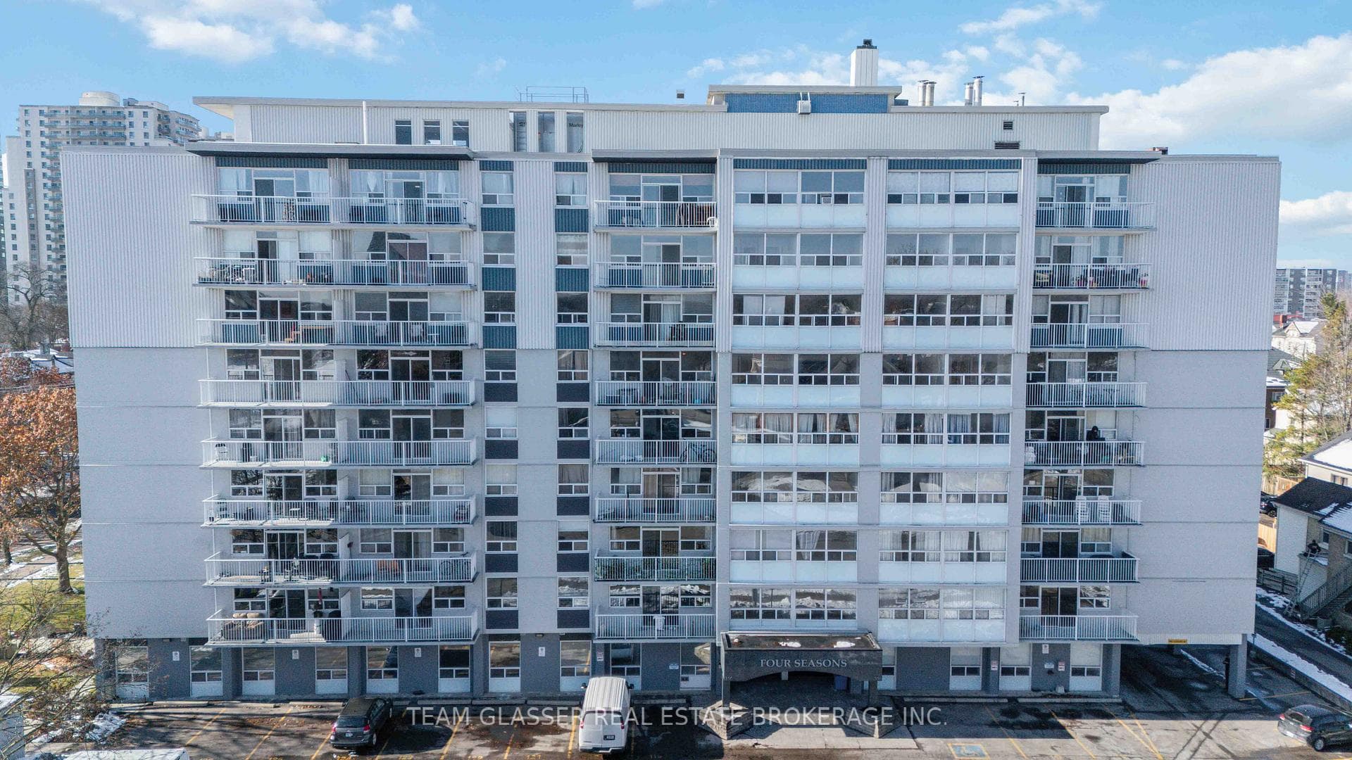 396 Queens Avenue Unit 801 photo 31