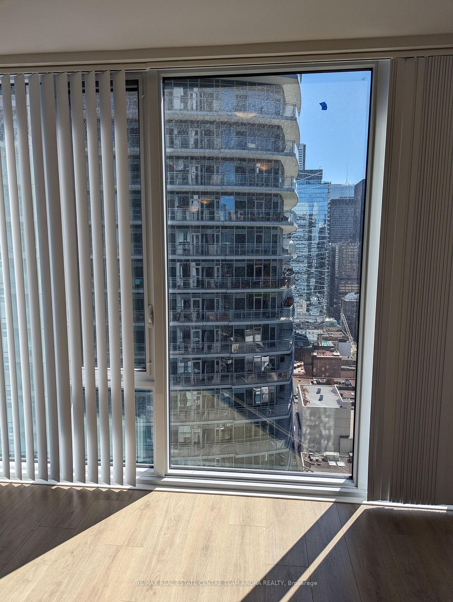 8 Widmer Street Unit 3408 photo 10