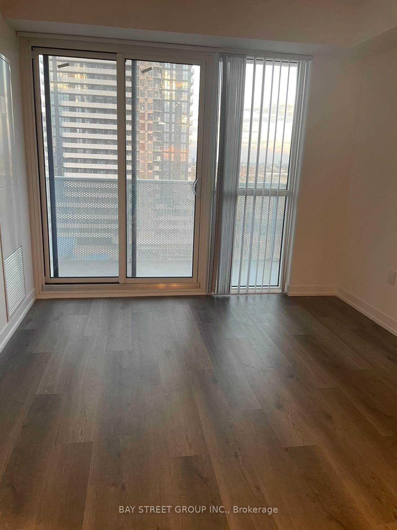 195 Commerce Street Unit 1201 photo 4
