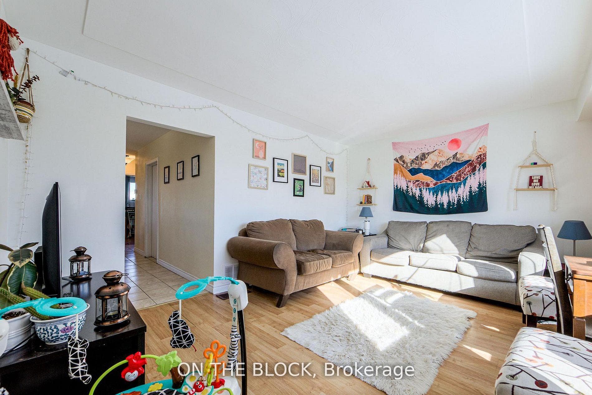 151 Nugent Drive Unit Upper photo 3