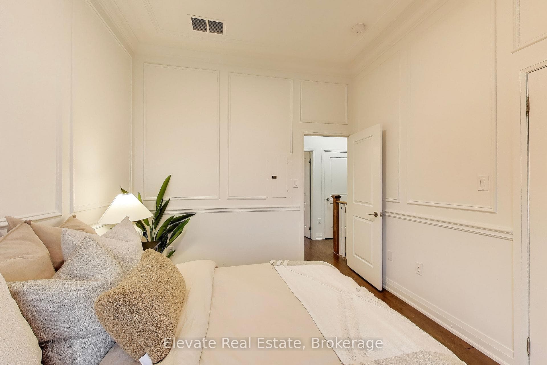 3083 Cawthra Road Unit 24 photo 13