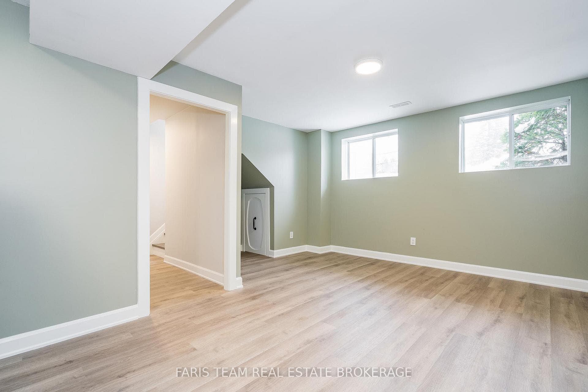 214 Huronia Road photo 26