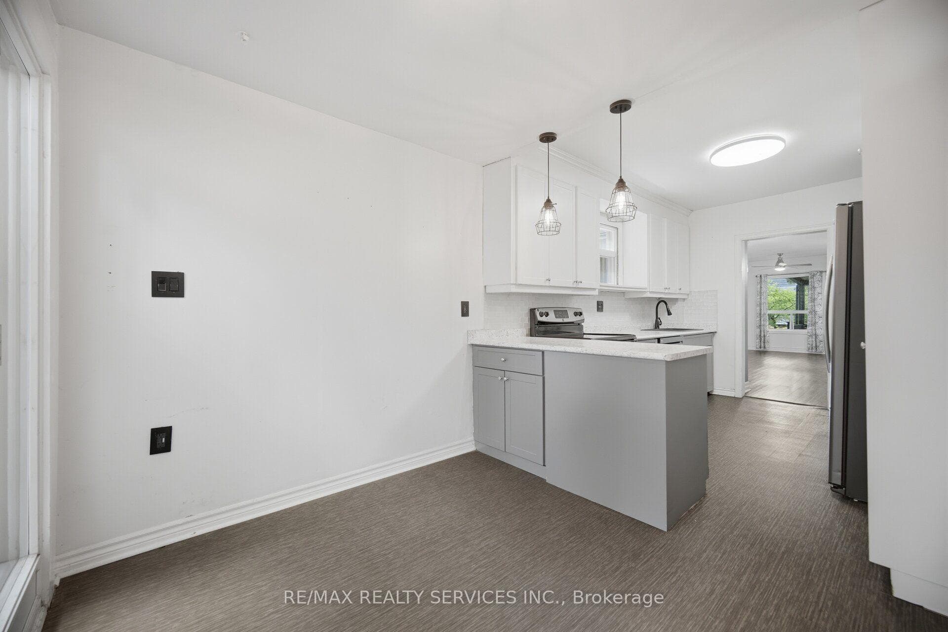 55 Morse Street photo 15