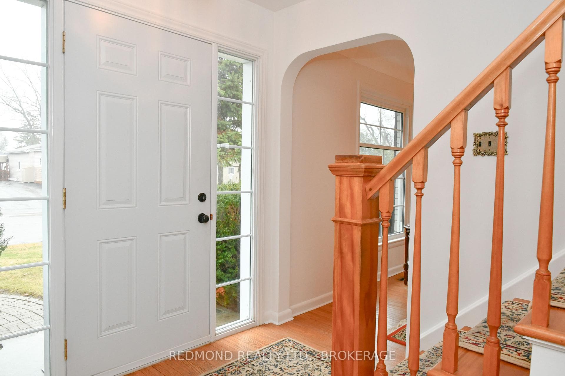 140 Churchill Drive photo 6
