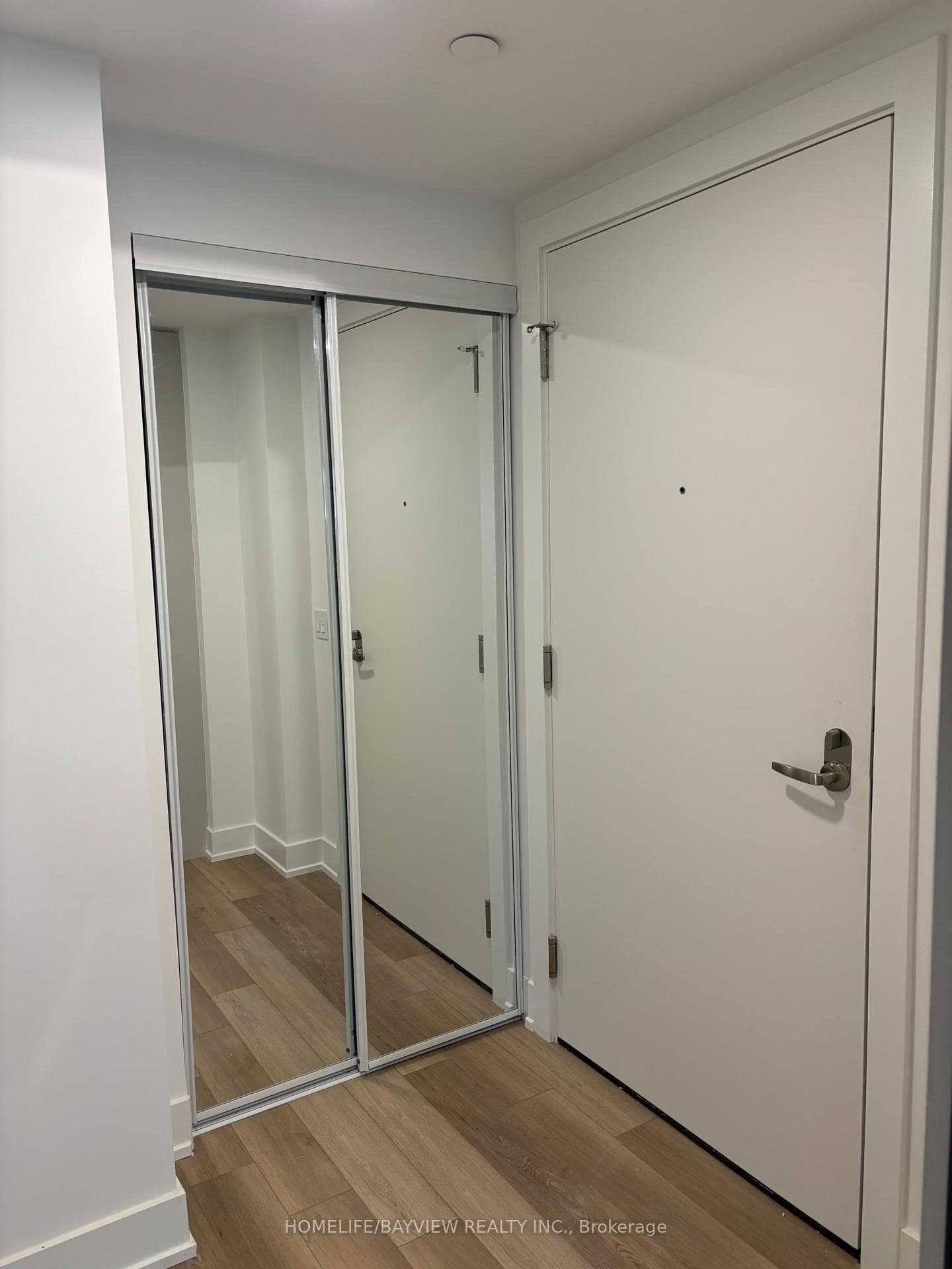 8 Cedarland Drive Unit 1201 photo 5