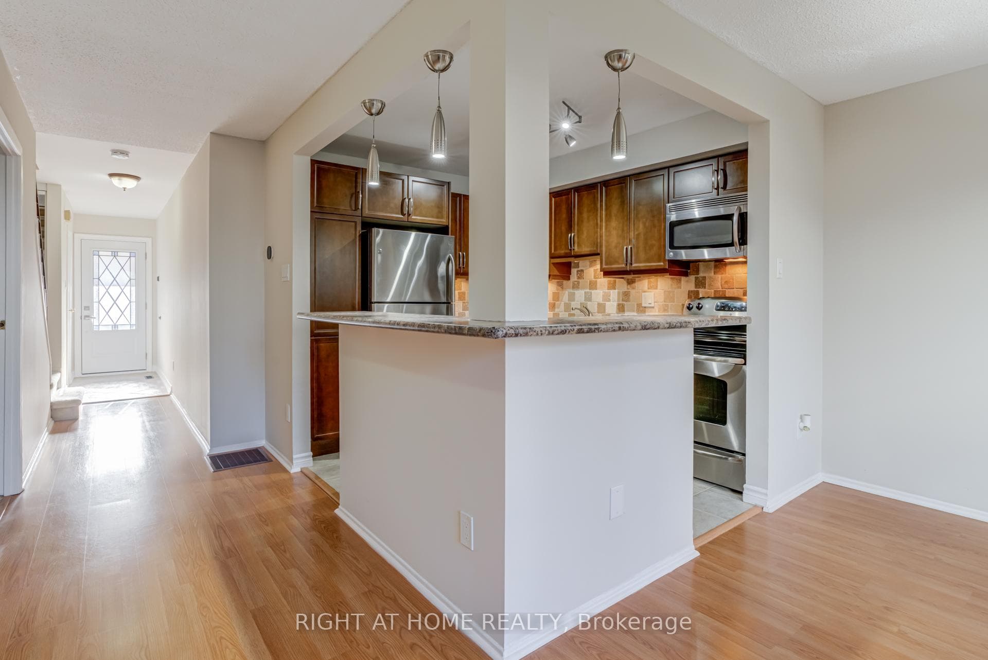 156 Woody Vine Way photo 6
