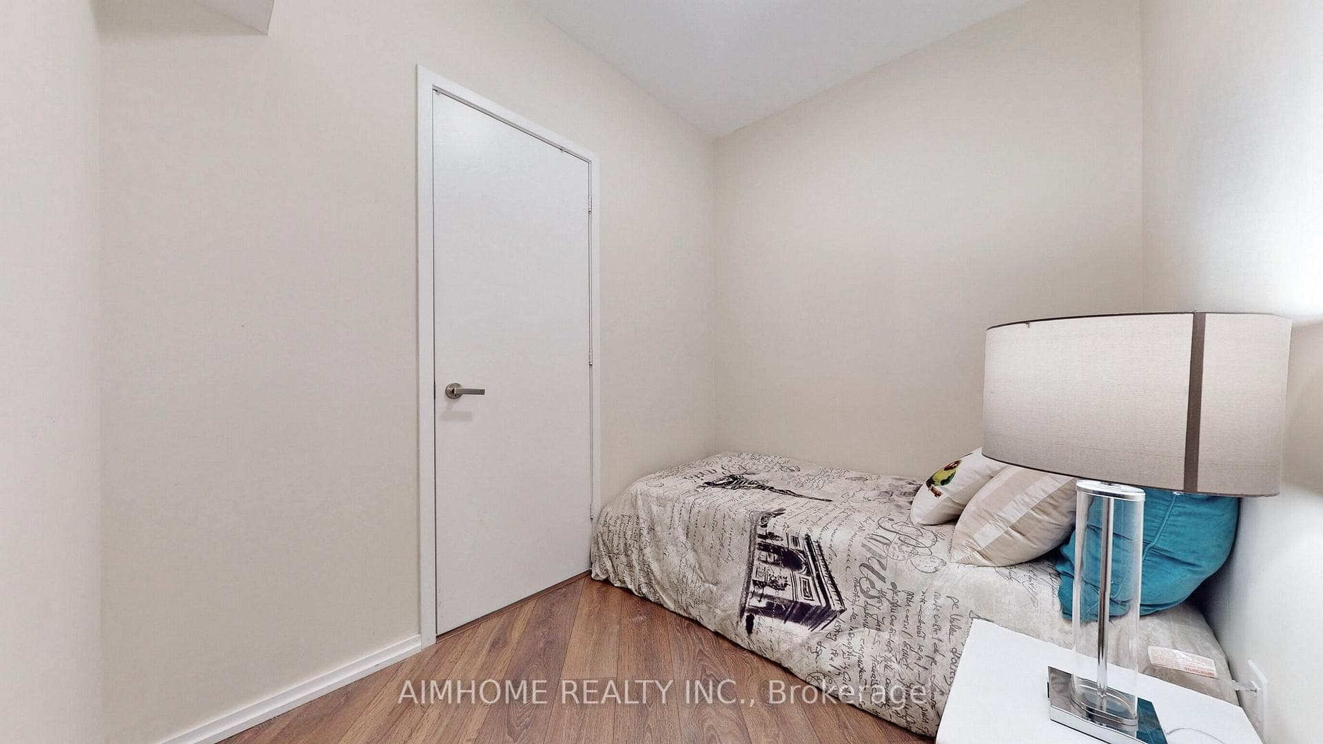 45 Charles Street Unit 909 photo 16
