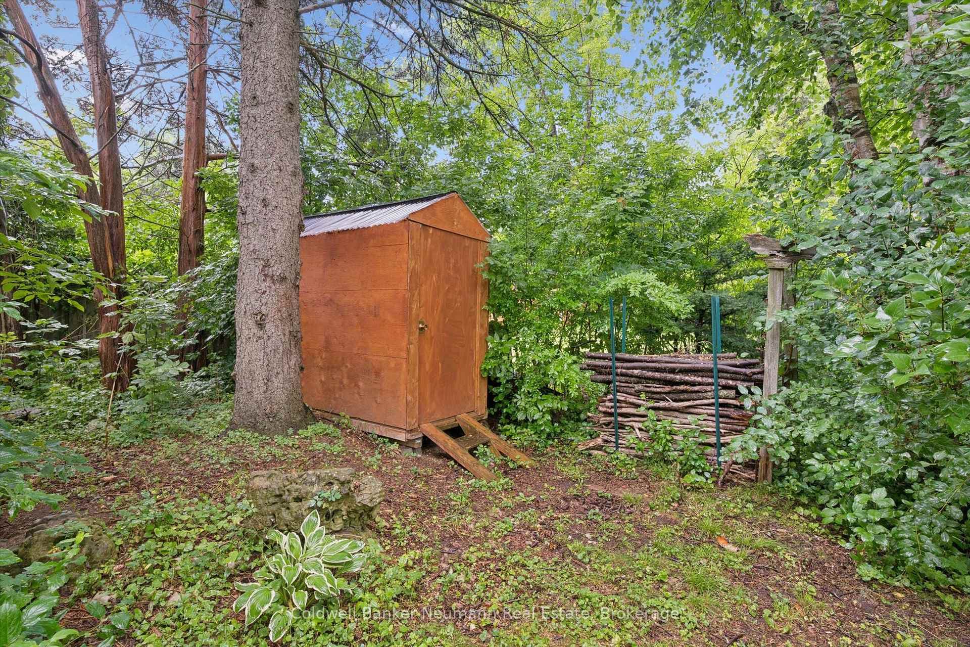 45 Dean Avenue photo 33