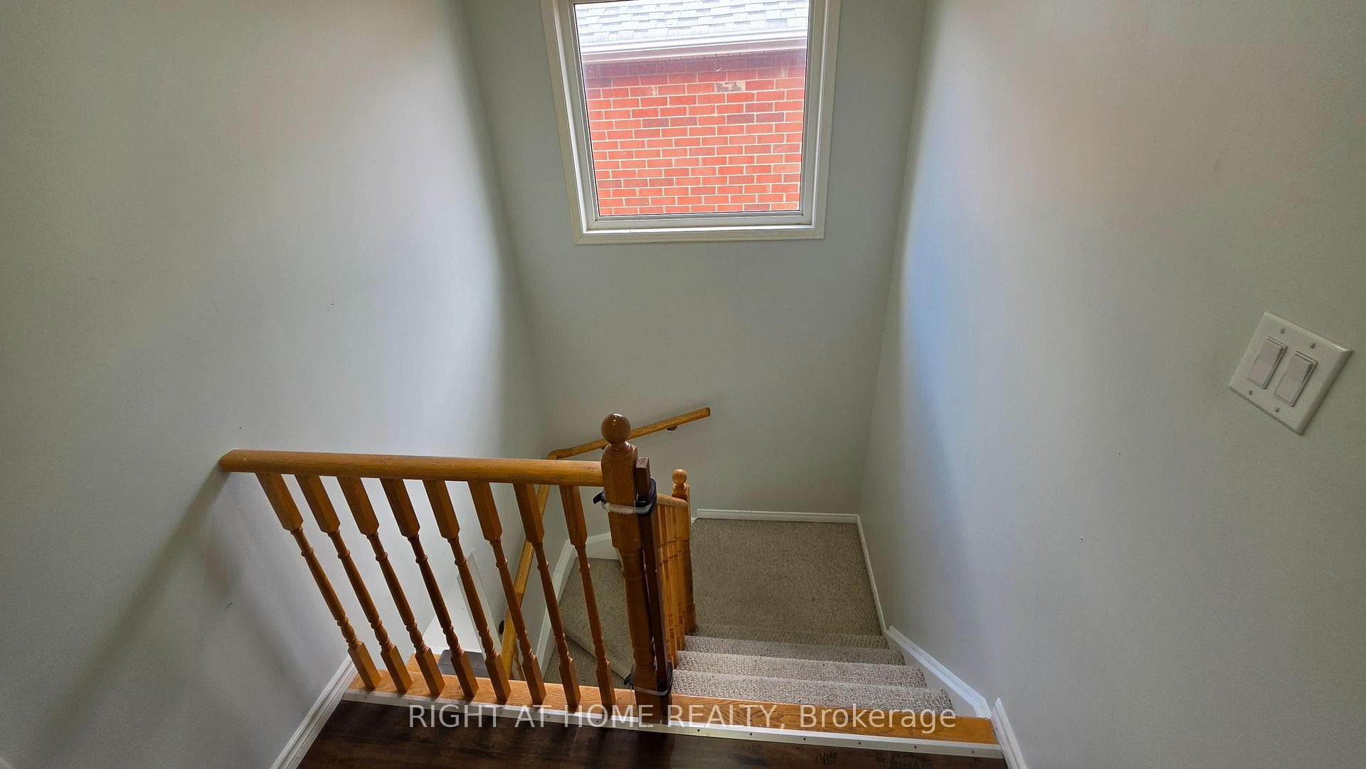 15 Tanglemere Crescent photo 43