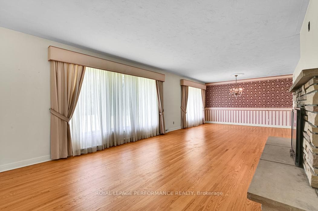 23 Elma Street photo 10