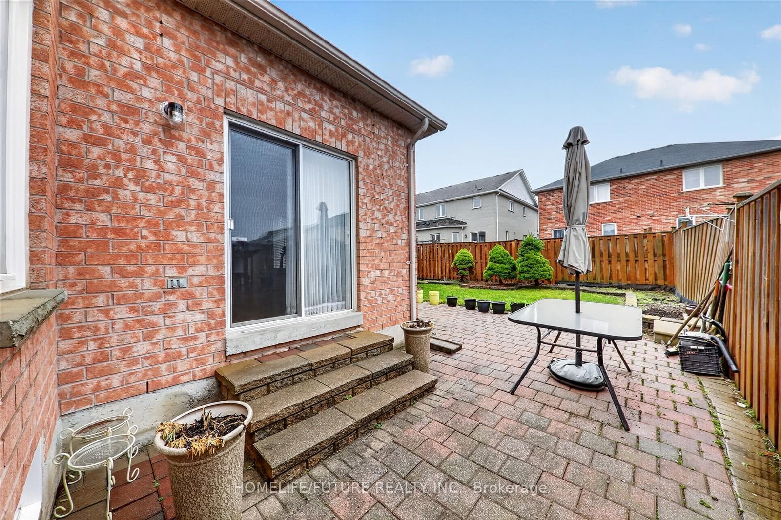 149 Peshawar Avenue photo 40