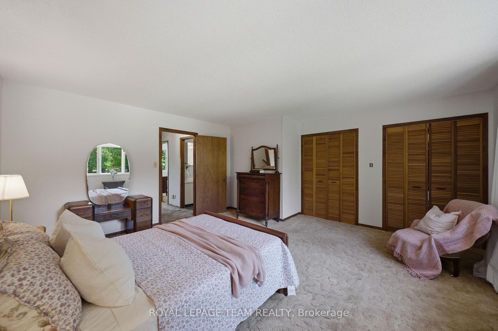 116 Deerwood Drive photo 18
