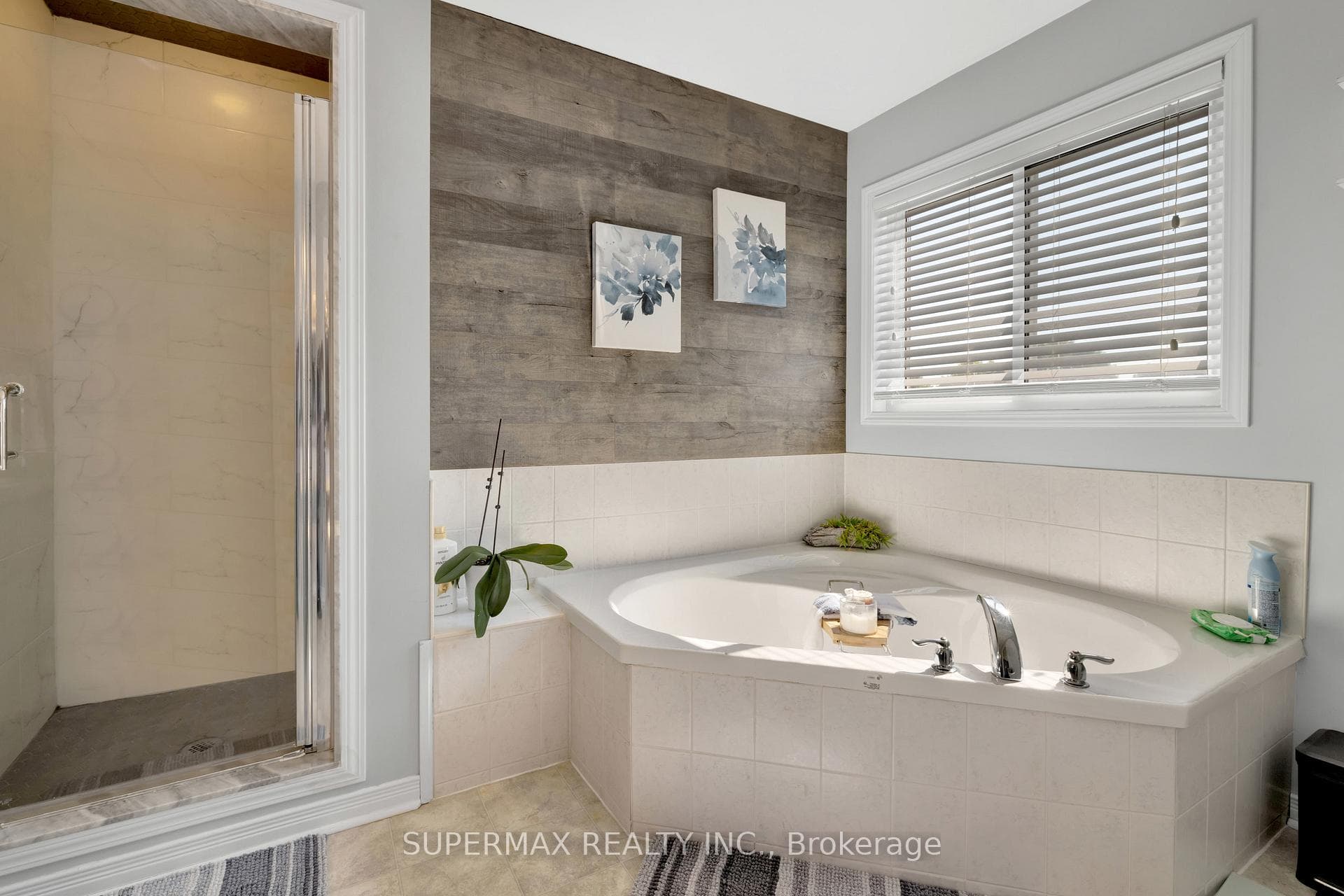 46 SHAW VALLEY Drive photo 27