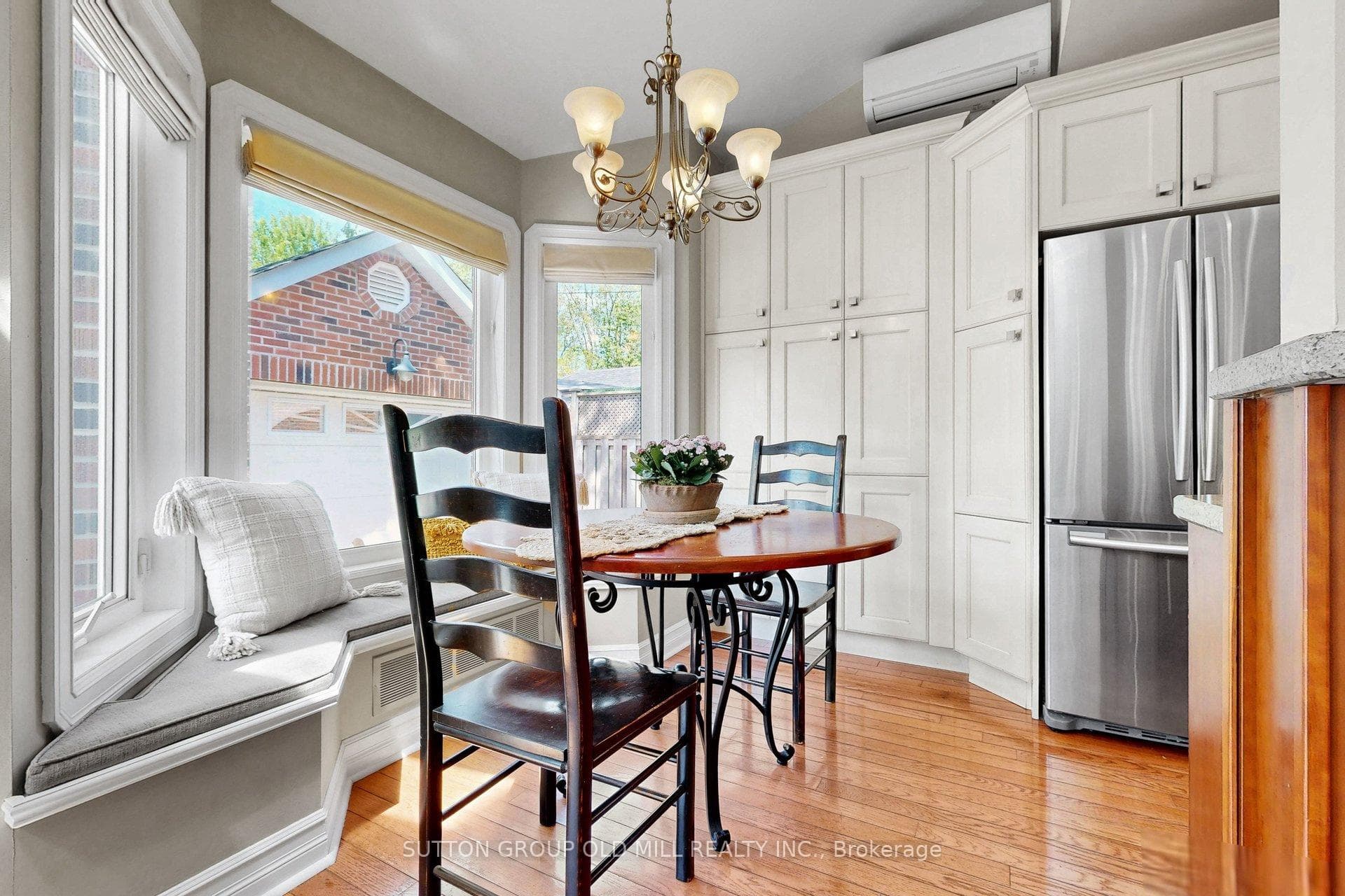 12 Jasmine Avenue photo 16