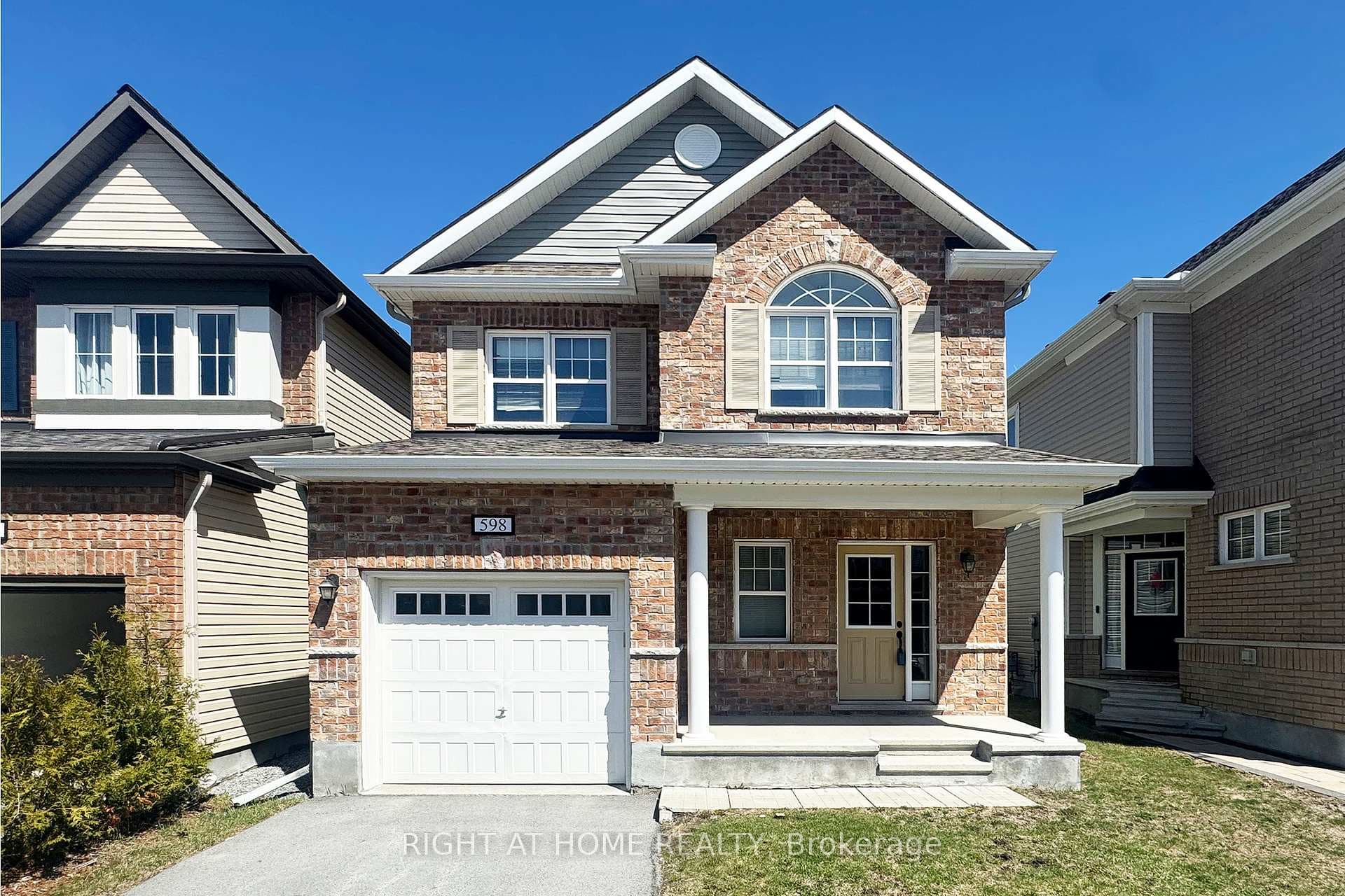 598 MALAHAT Way photo 1
