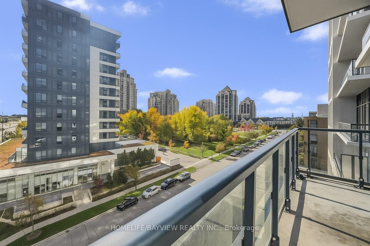 7950 Bathurst Street Unit 617 photo 26