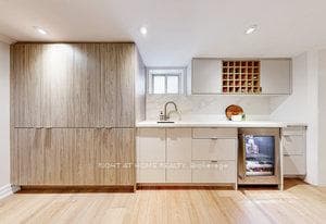 66 CLIVEDEN Avenue photo 24