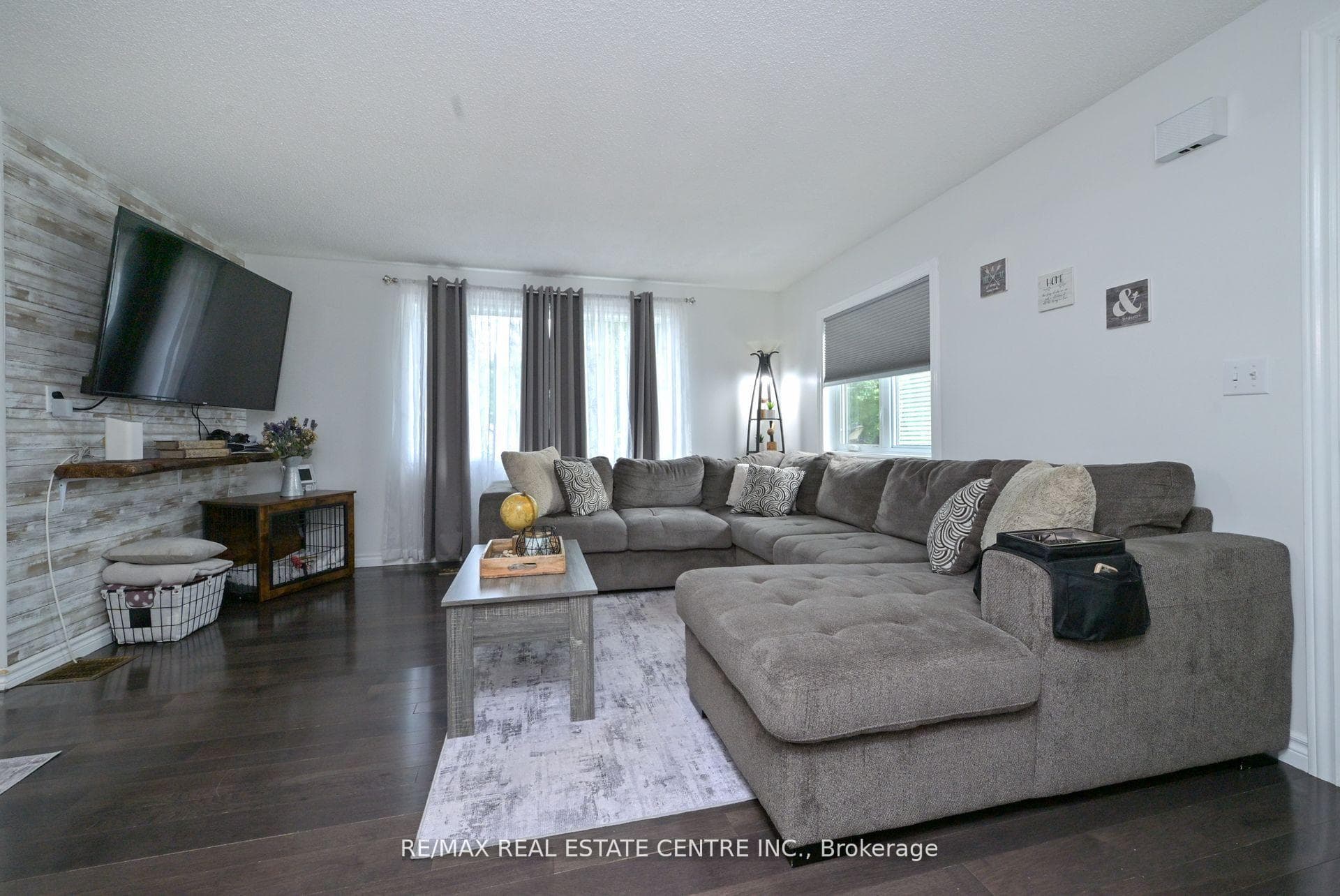 163 Daniel Street photo 14