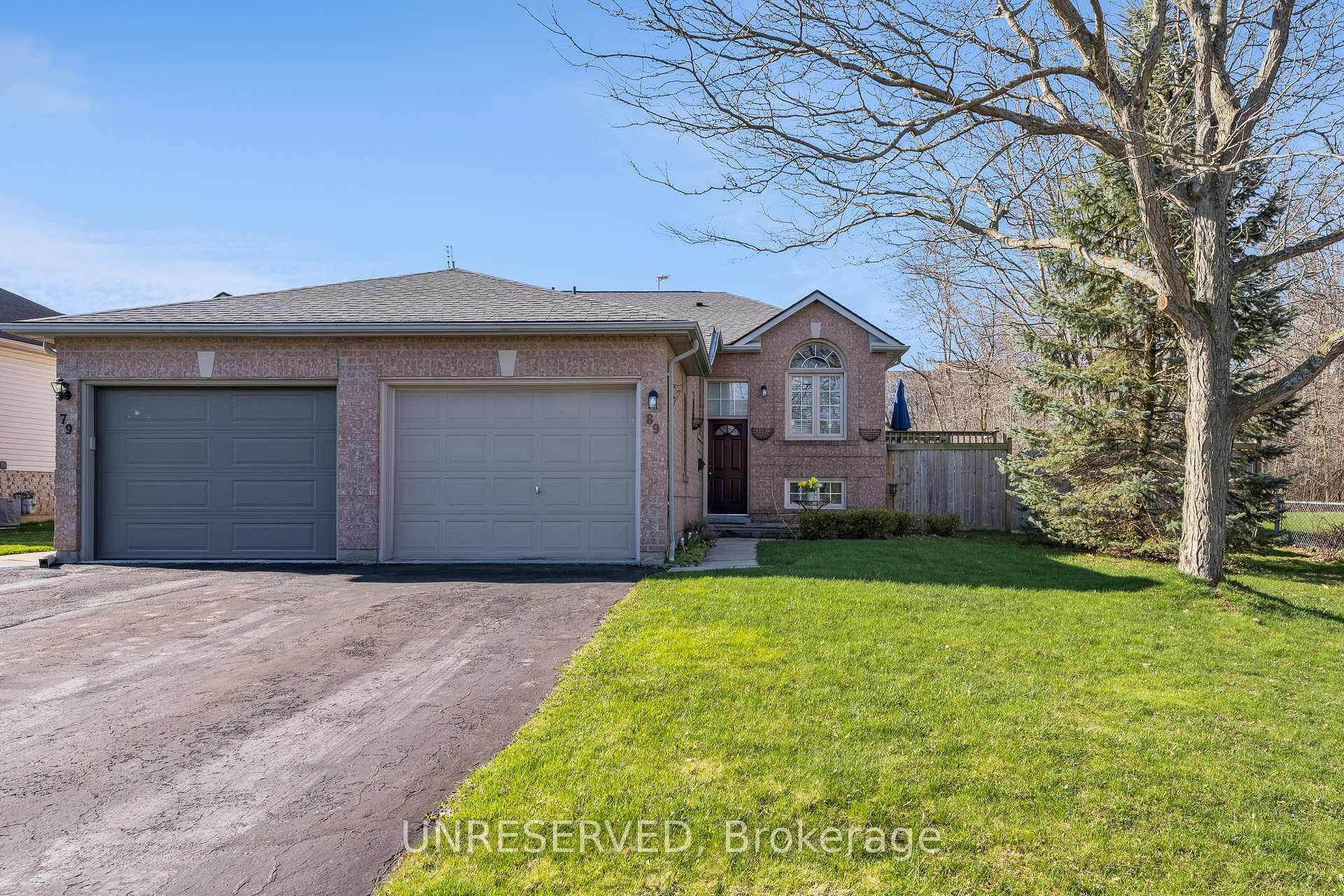 89 Jackson Court photo 1