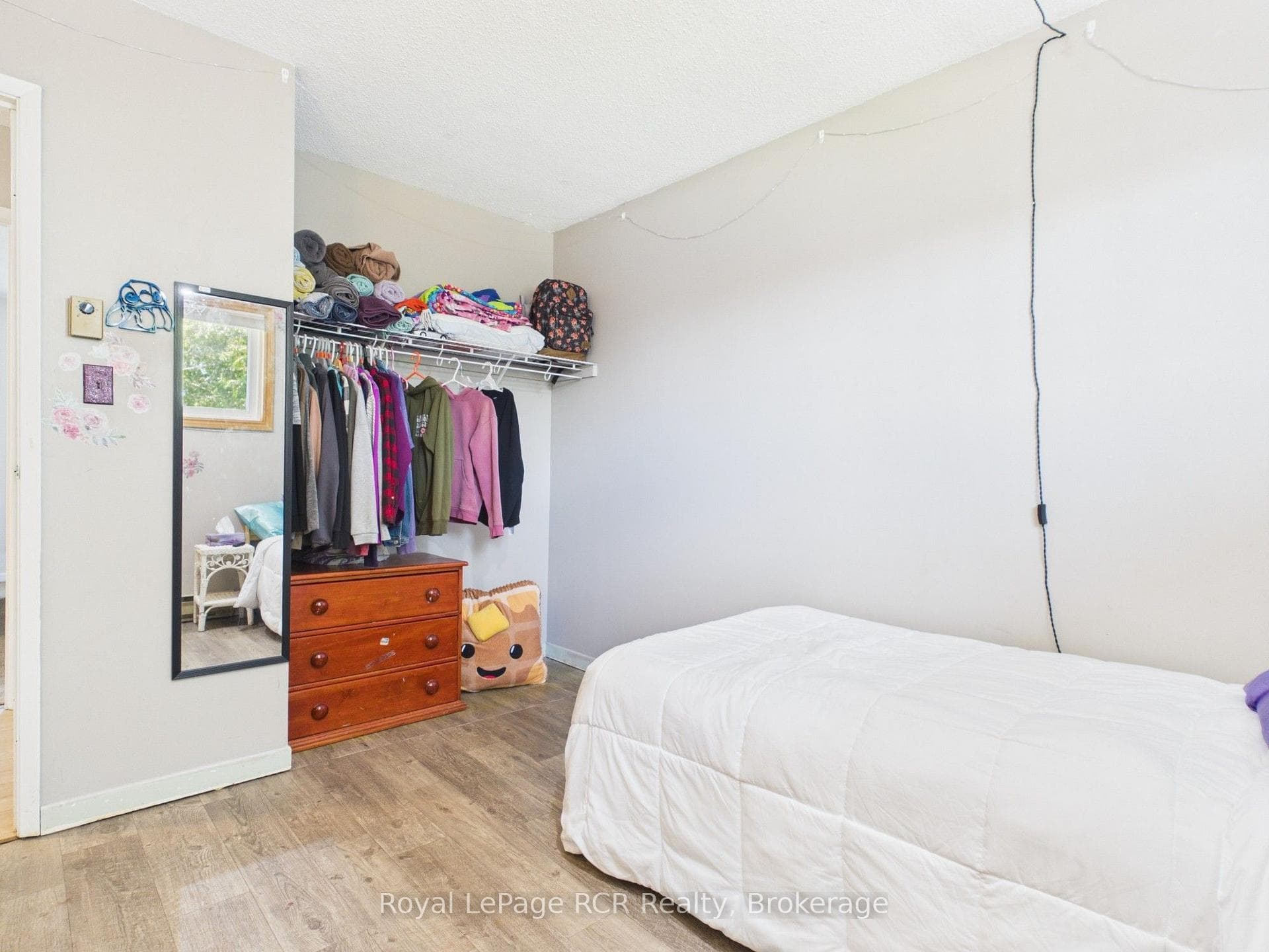 892 Brownell Drive photo 12