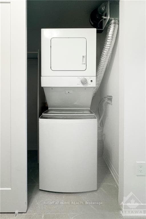 805 CARLING Avenue Unit 1308 photo 17
