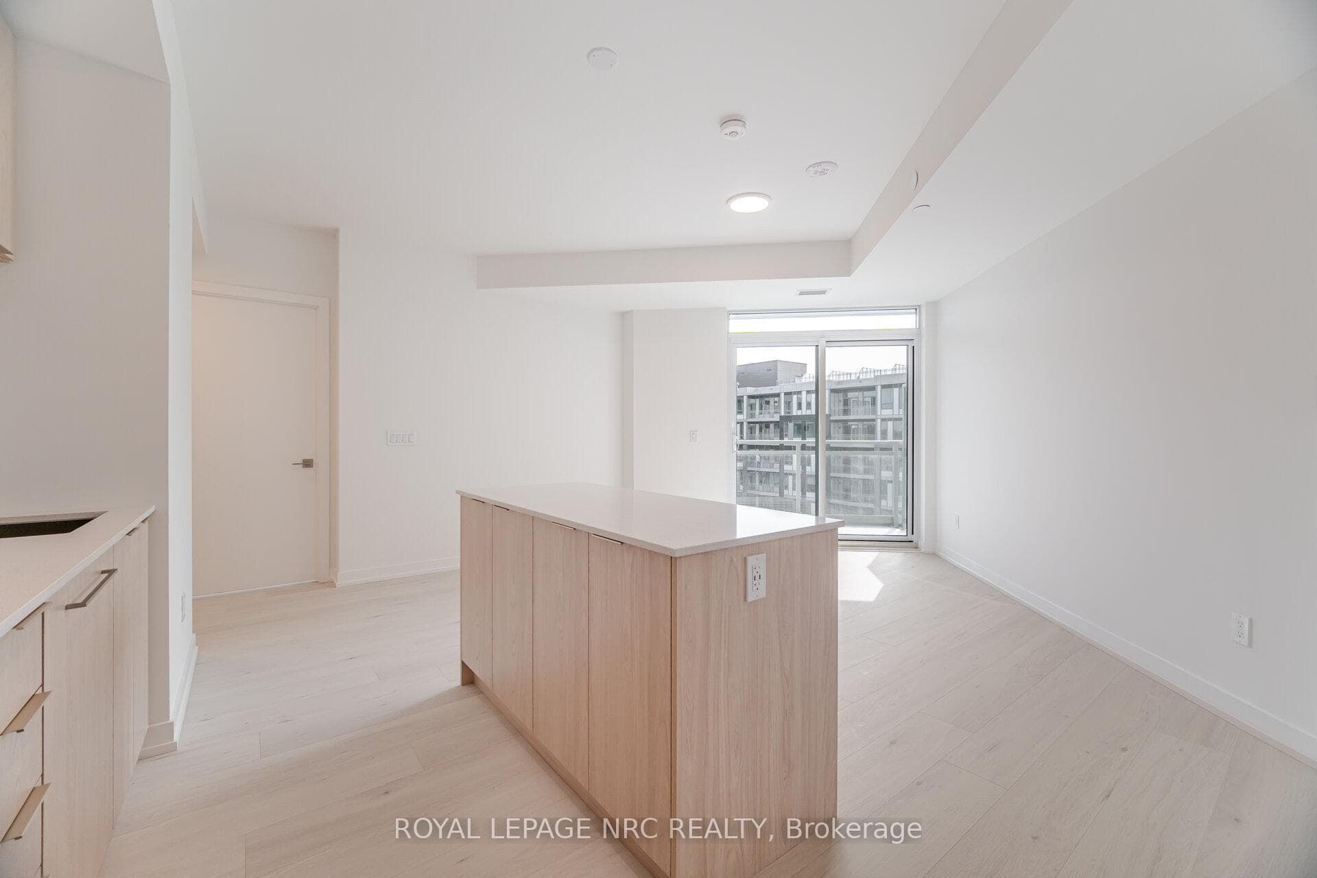 2501 Saw Whet Boulevard Unit 541 photo 3