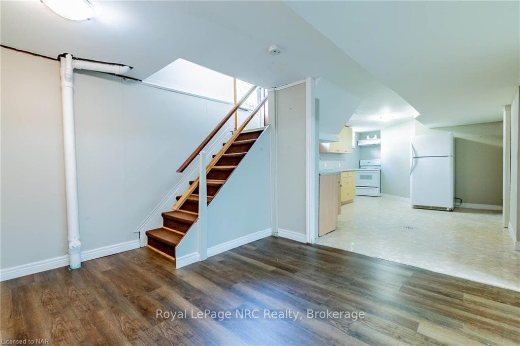 89 Allan Drive photo 13