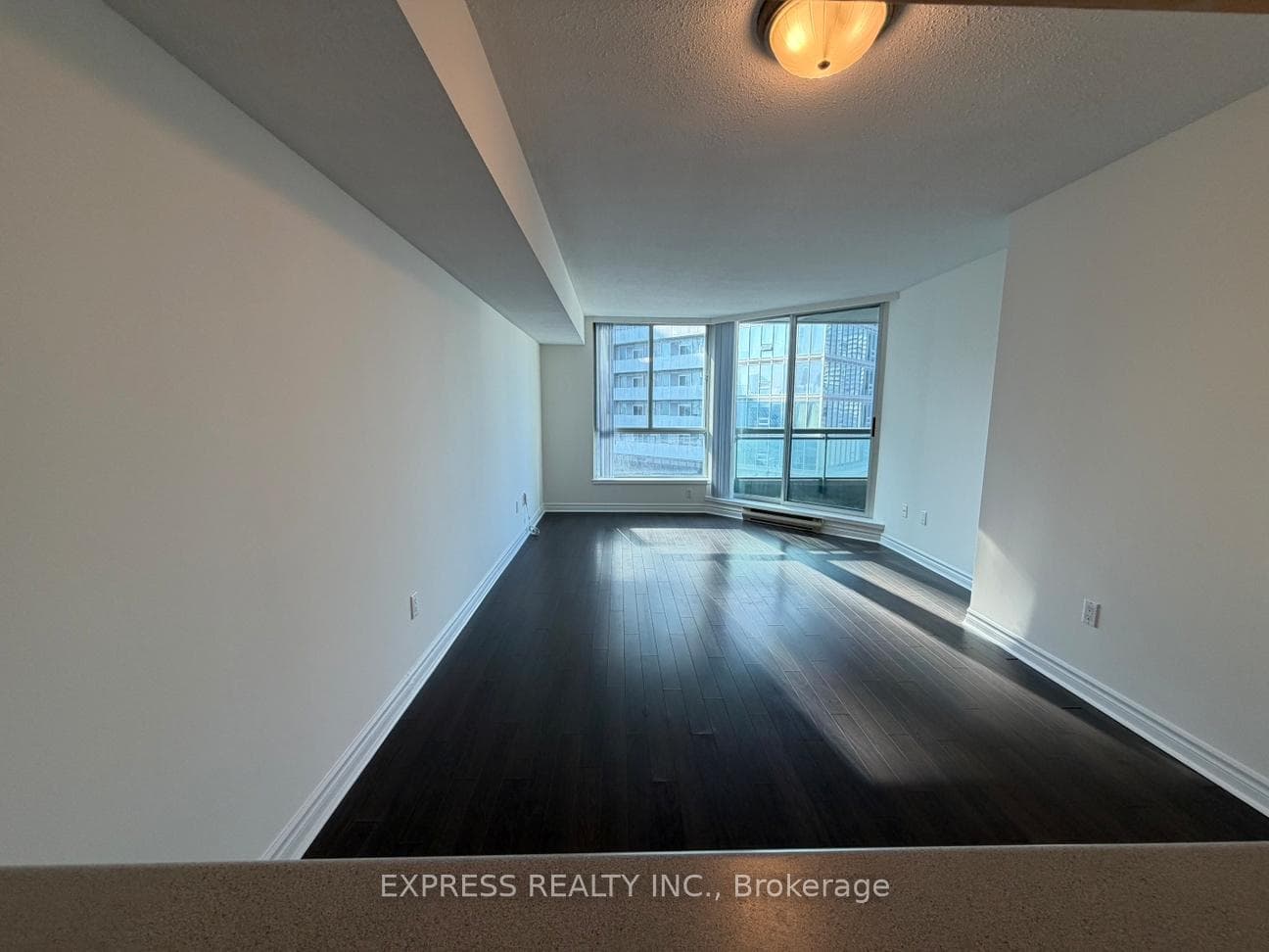 38 Elm Street Unit 2703 photo 4