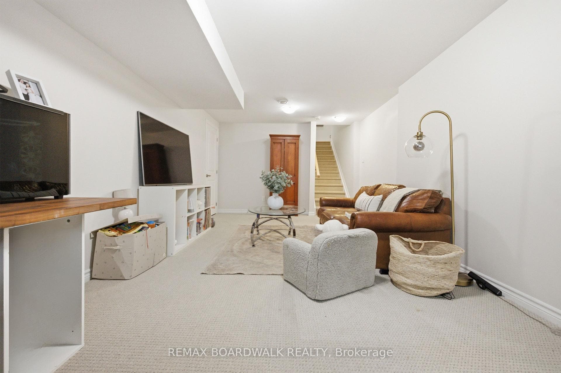 102 Patchell Place photo 33