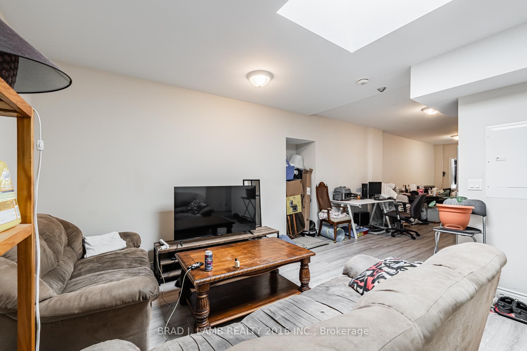 2904A Danforth Avenue Unit 3 photo 4