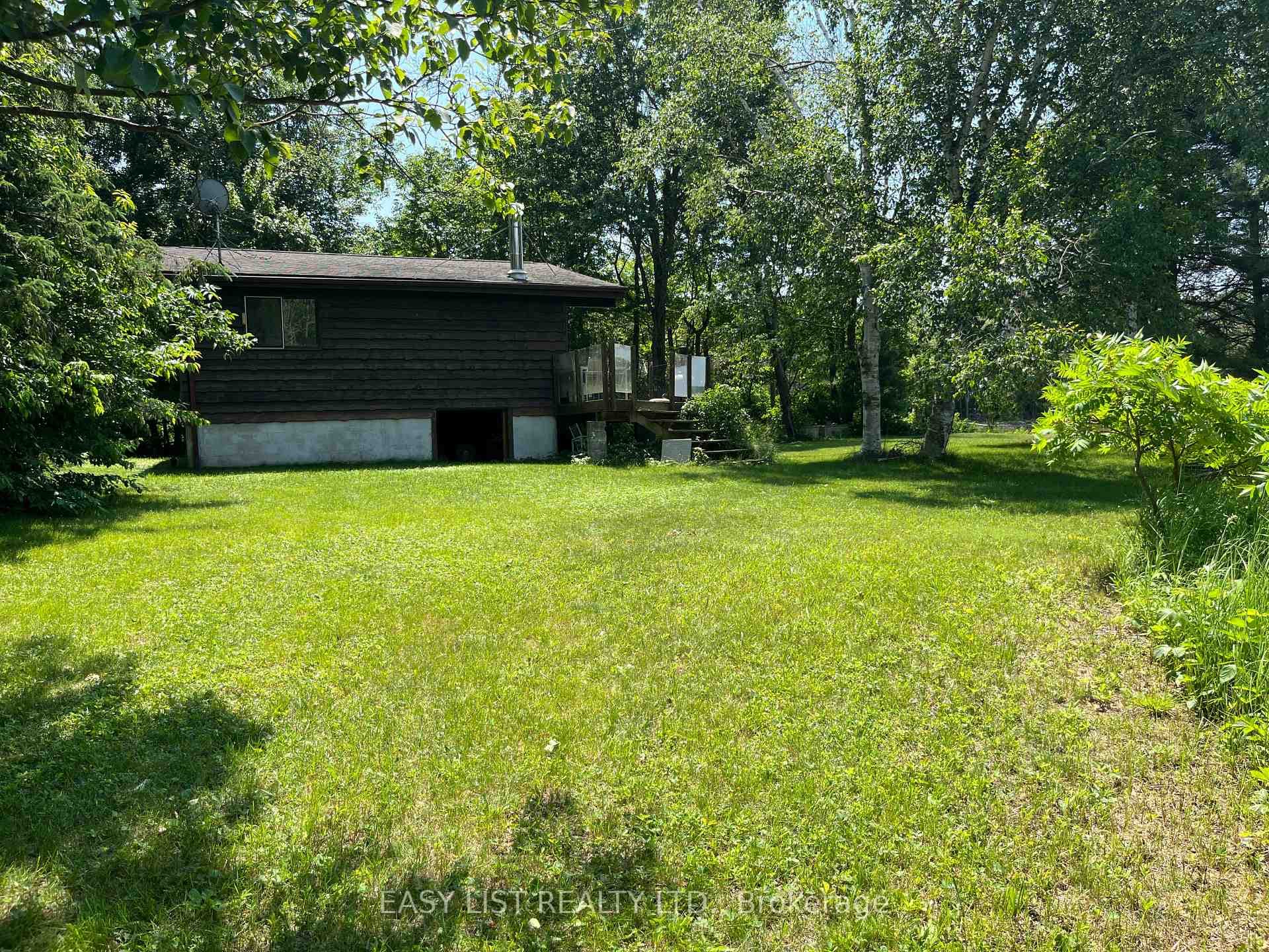 16 Leaside Drive photo 43