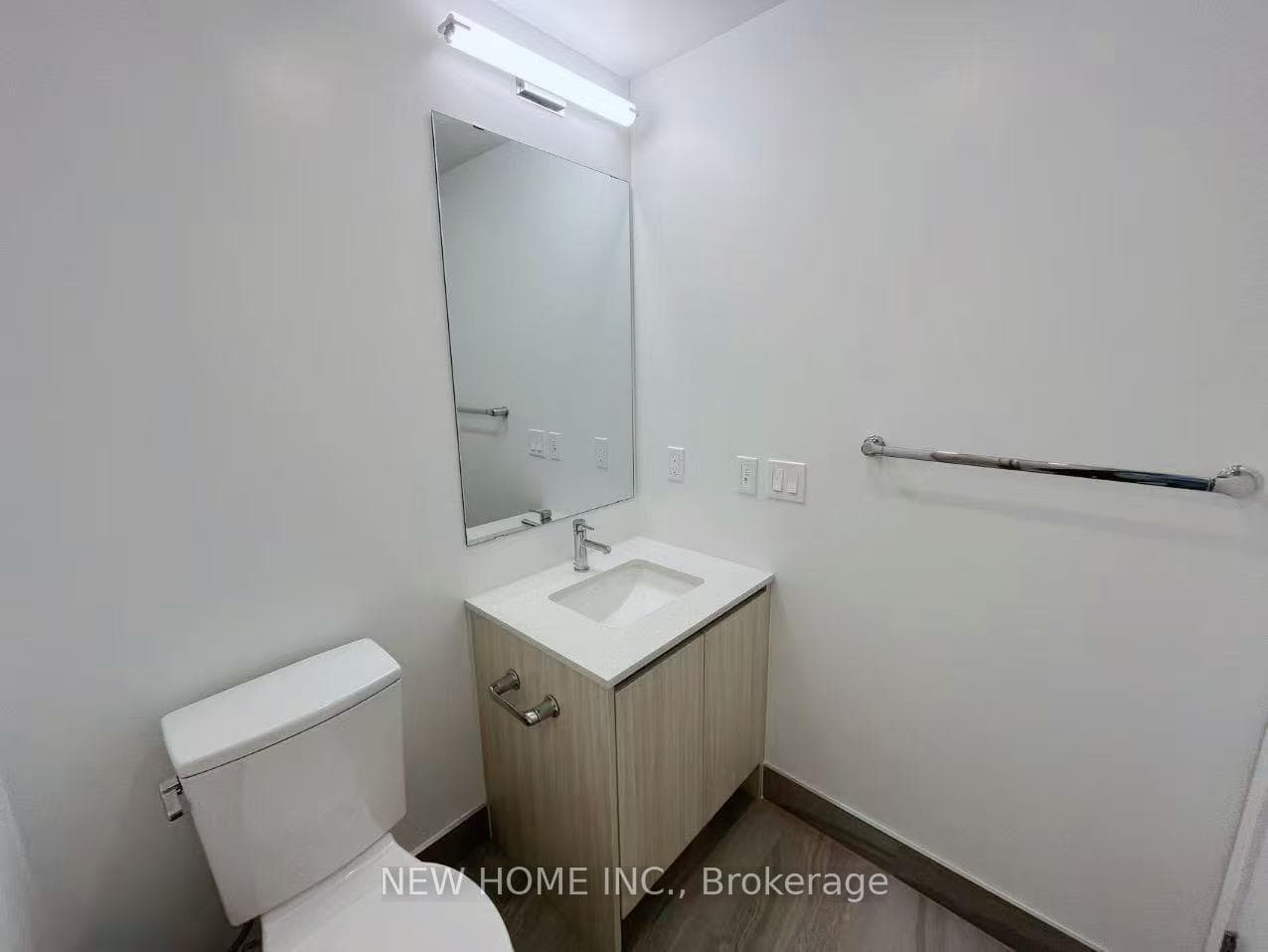 799 The Queensway N/A Unit 601 photo 12