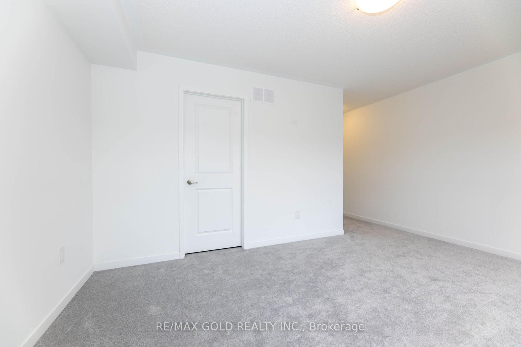 217 Monarch Avenue photo 33