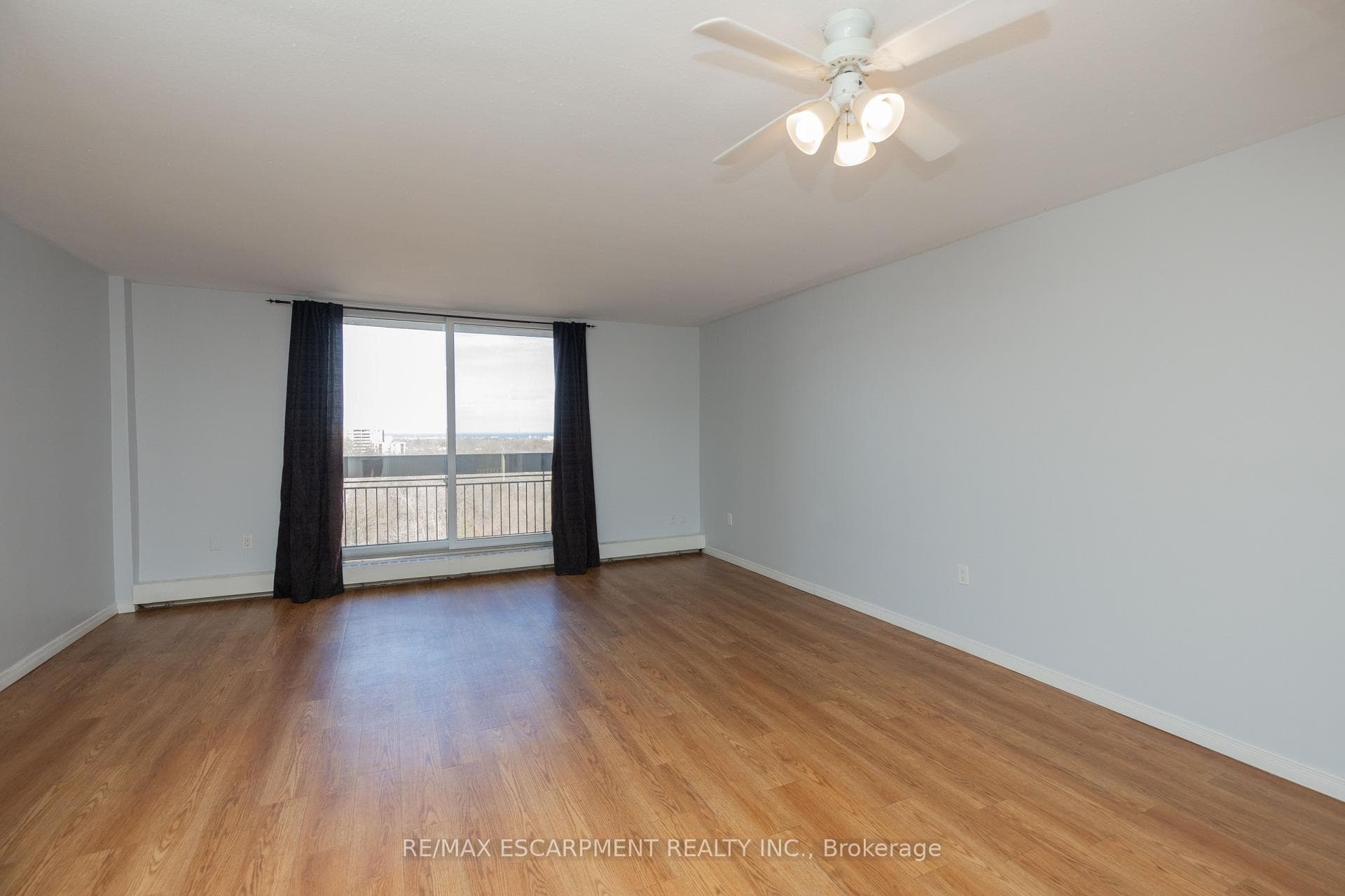 350 Quigley Road Unit 523 photo 18