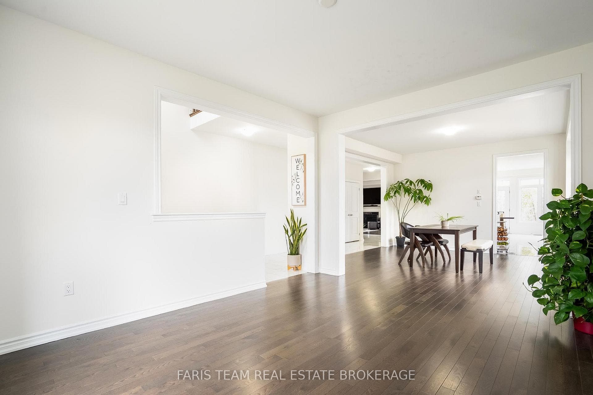 2263 Lozenby Street photo 19
