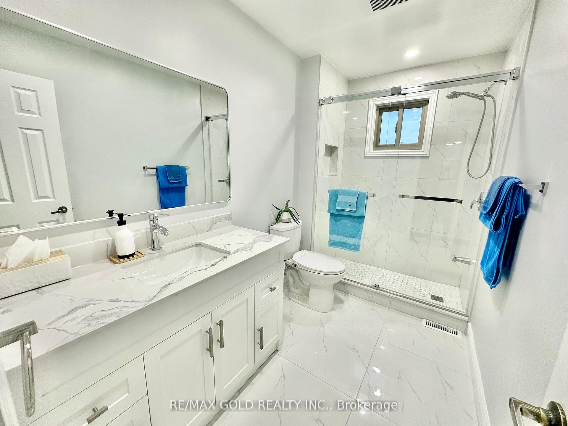 5967 Ladyburn Crescent photo 23
