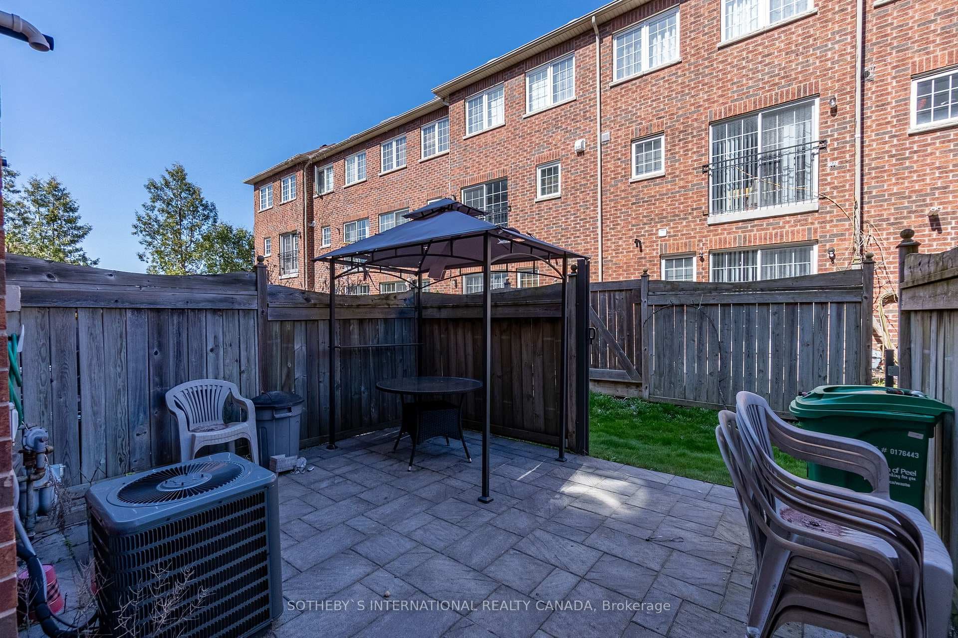 7 Gemstone Lane photo 22