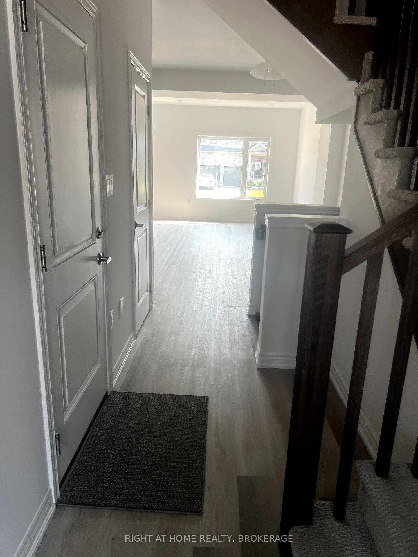 448 blackburn Drive Unit 9 photo 8