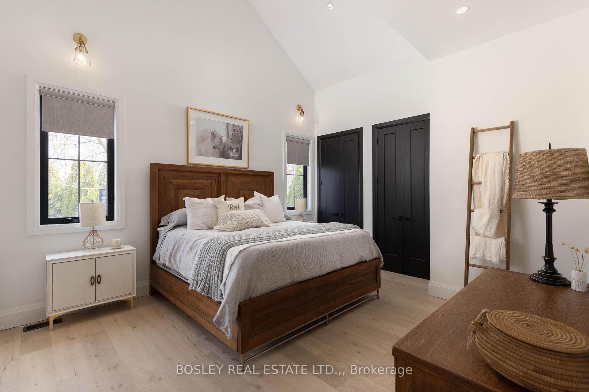 127 William Street photo 13