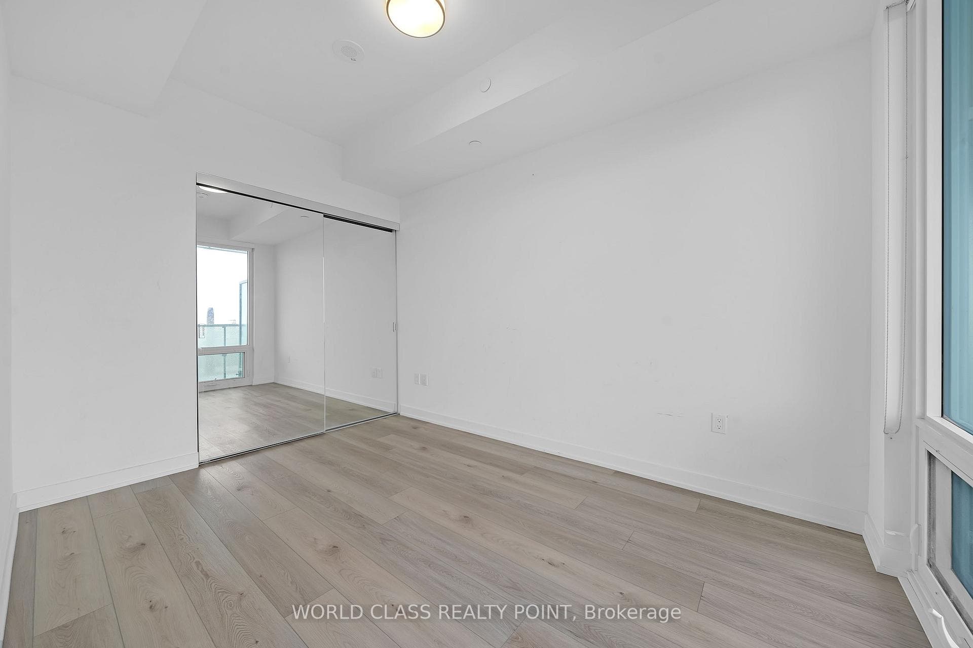 15 Queens Quay Unit 1801 photo 16