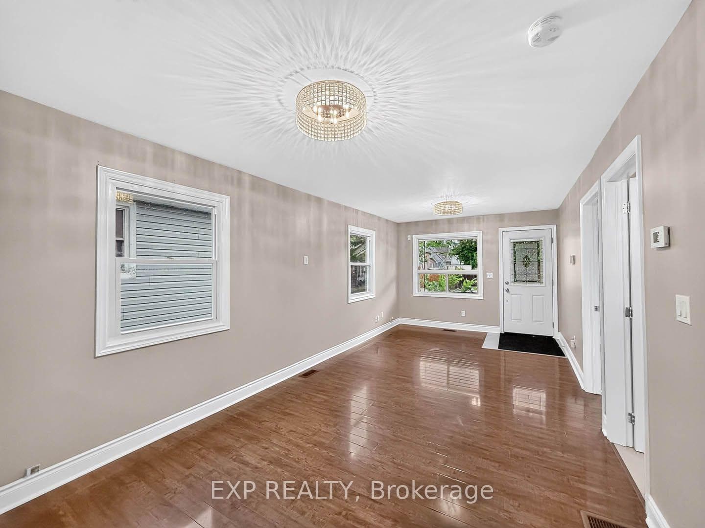 57 Weir Street photo 10