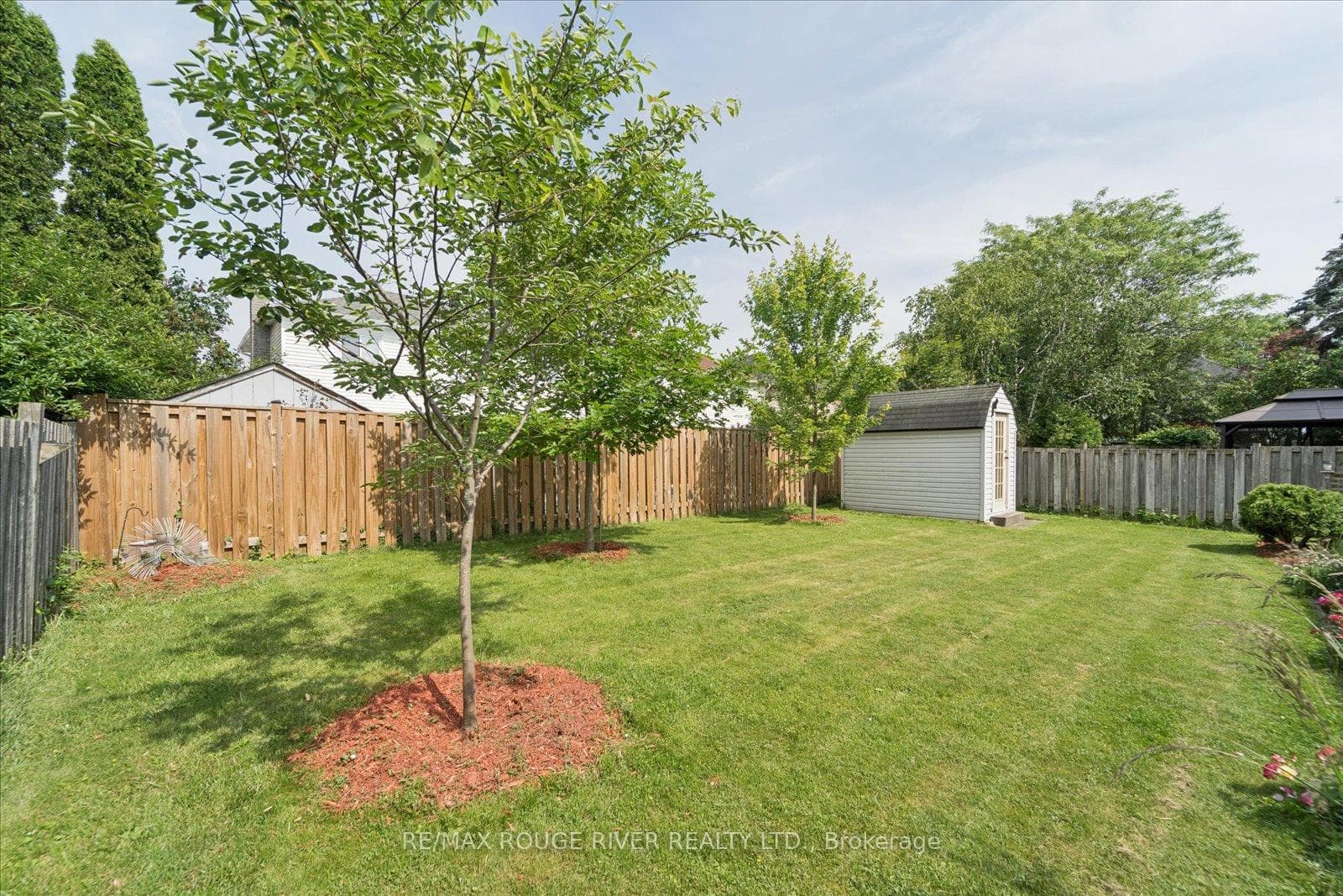 807 Red Maple Court photo 23