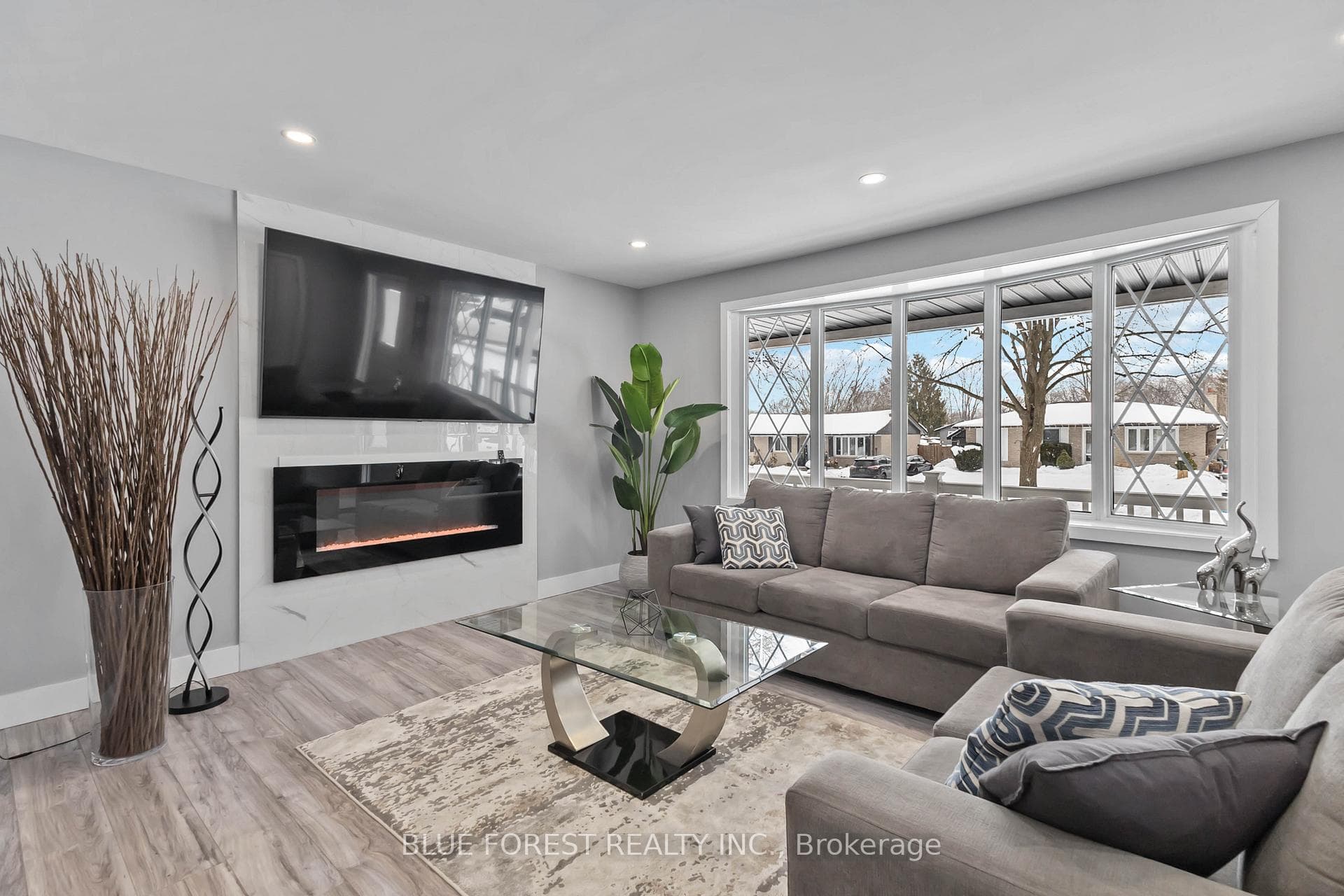 43 Southwood Crescent photo 5