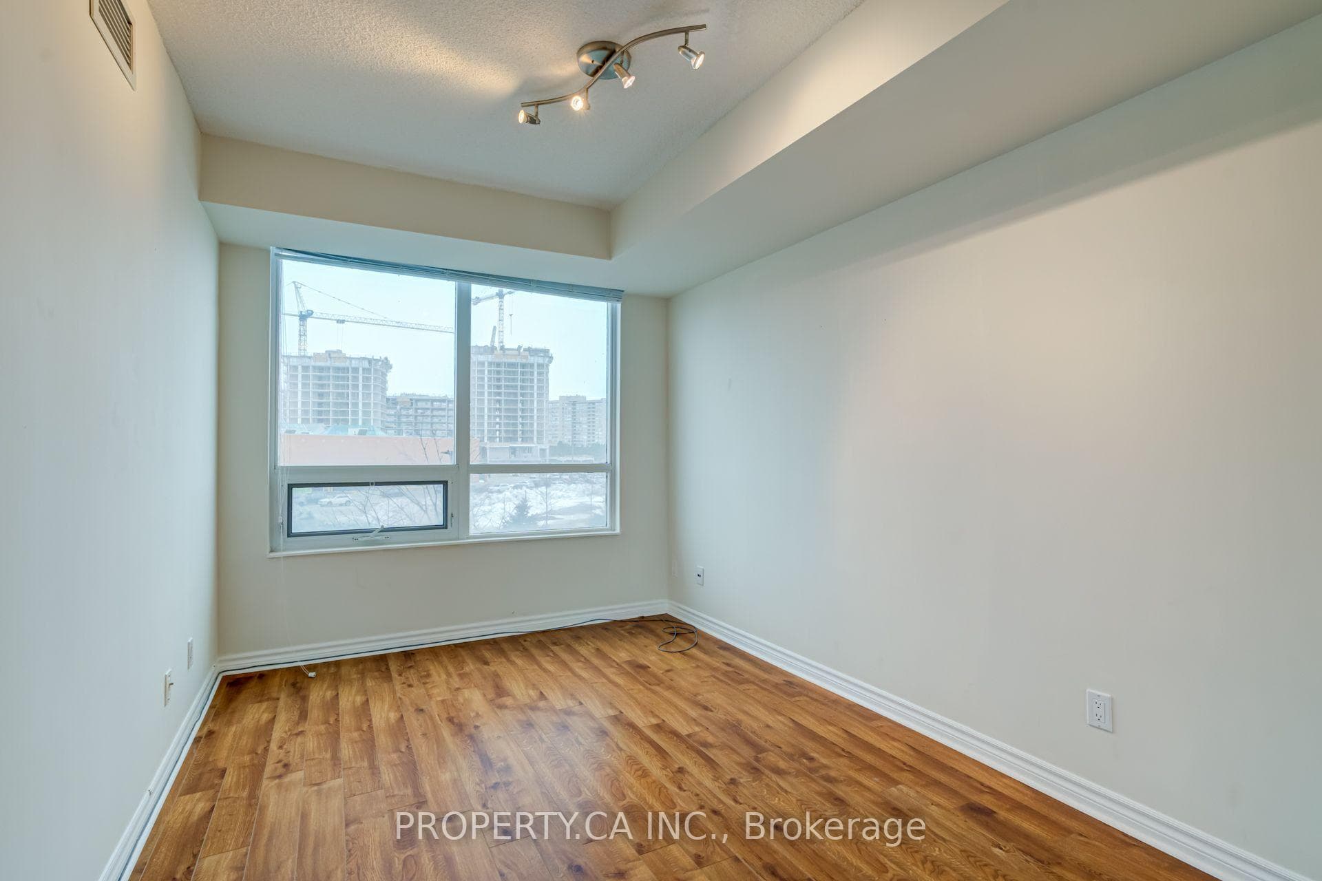 88 Promenade Circle Unit 201 photo 22