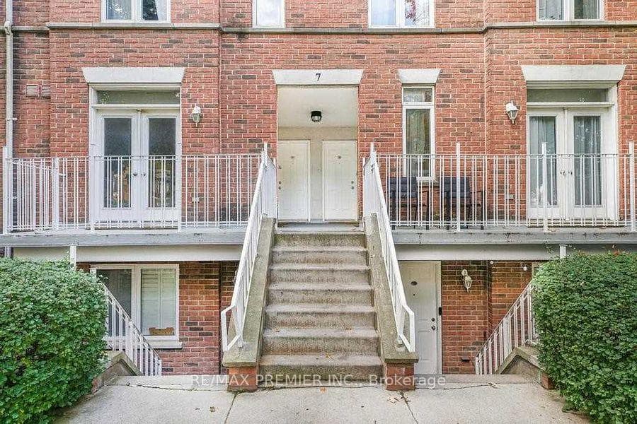 7 Sudbury Street Unit 708 photo 1