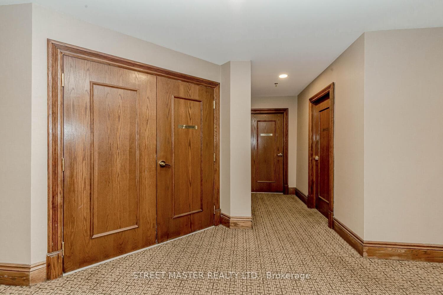 156 Enfield Place Unit 1802 photo 29