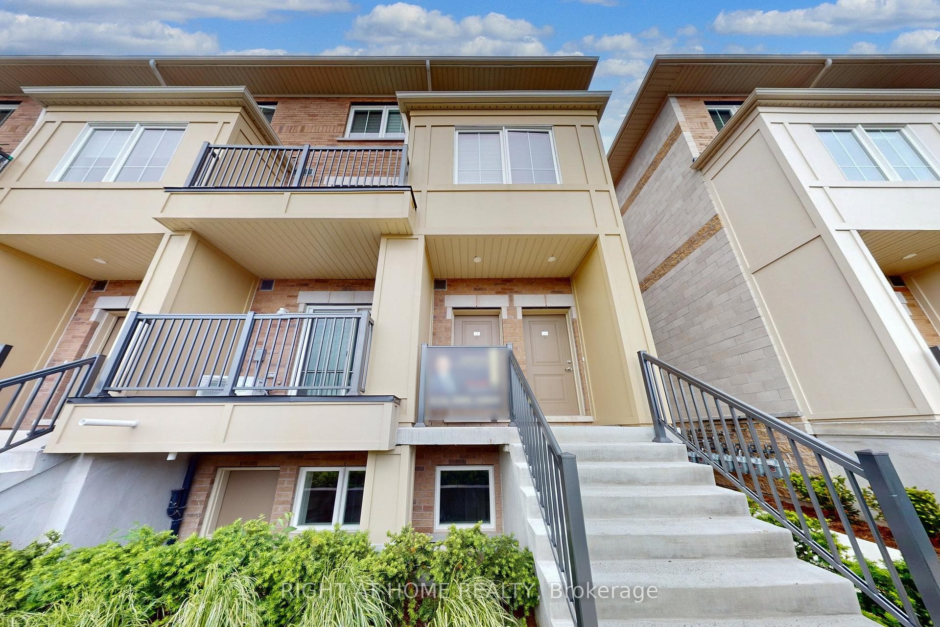 470 Beresford Path Unit 12 photo 1