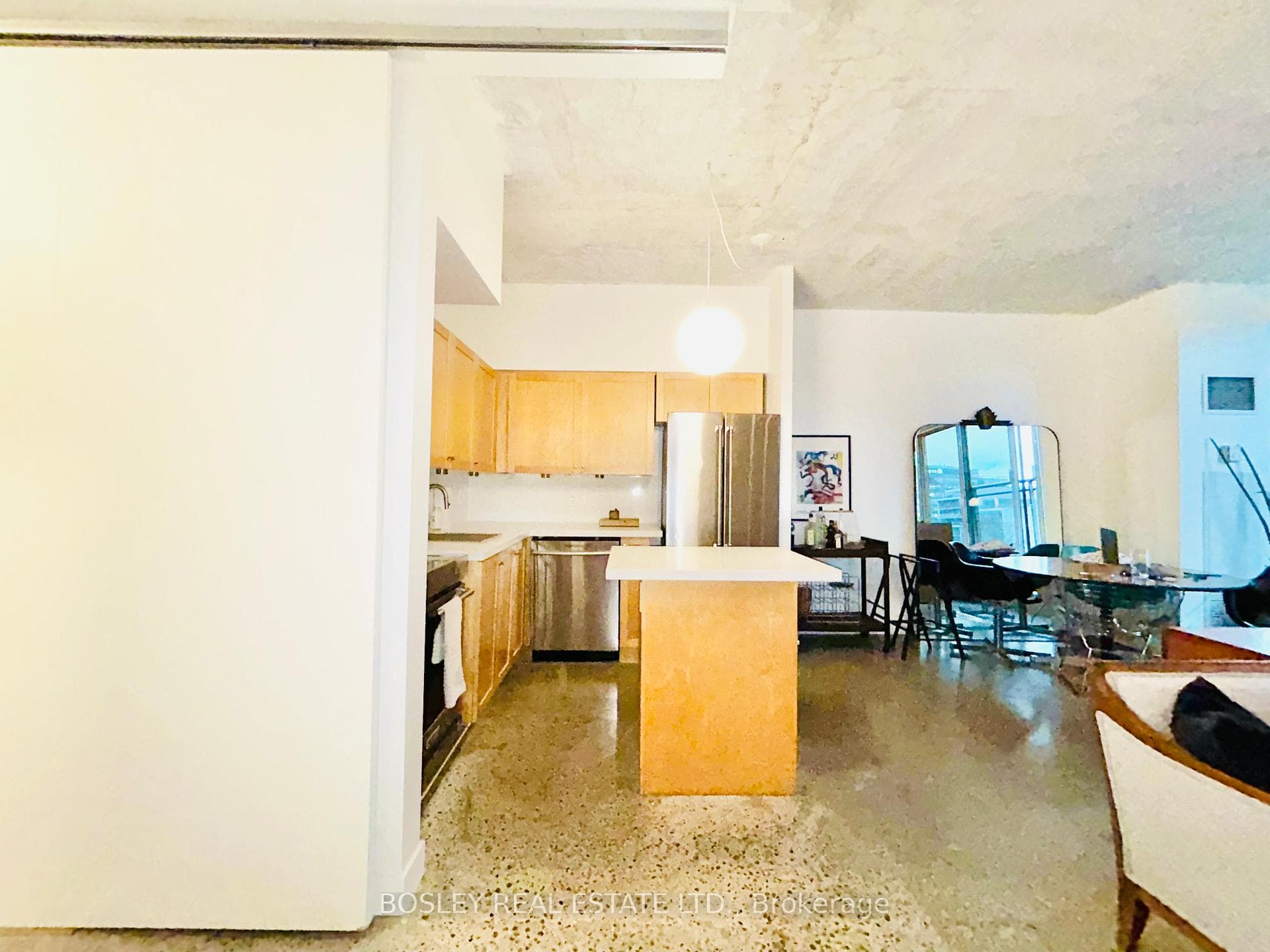 50 Camden Street Unit 605 photo 5